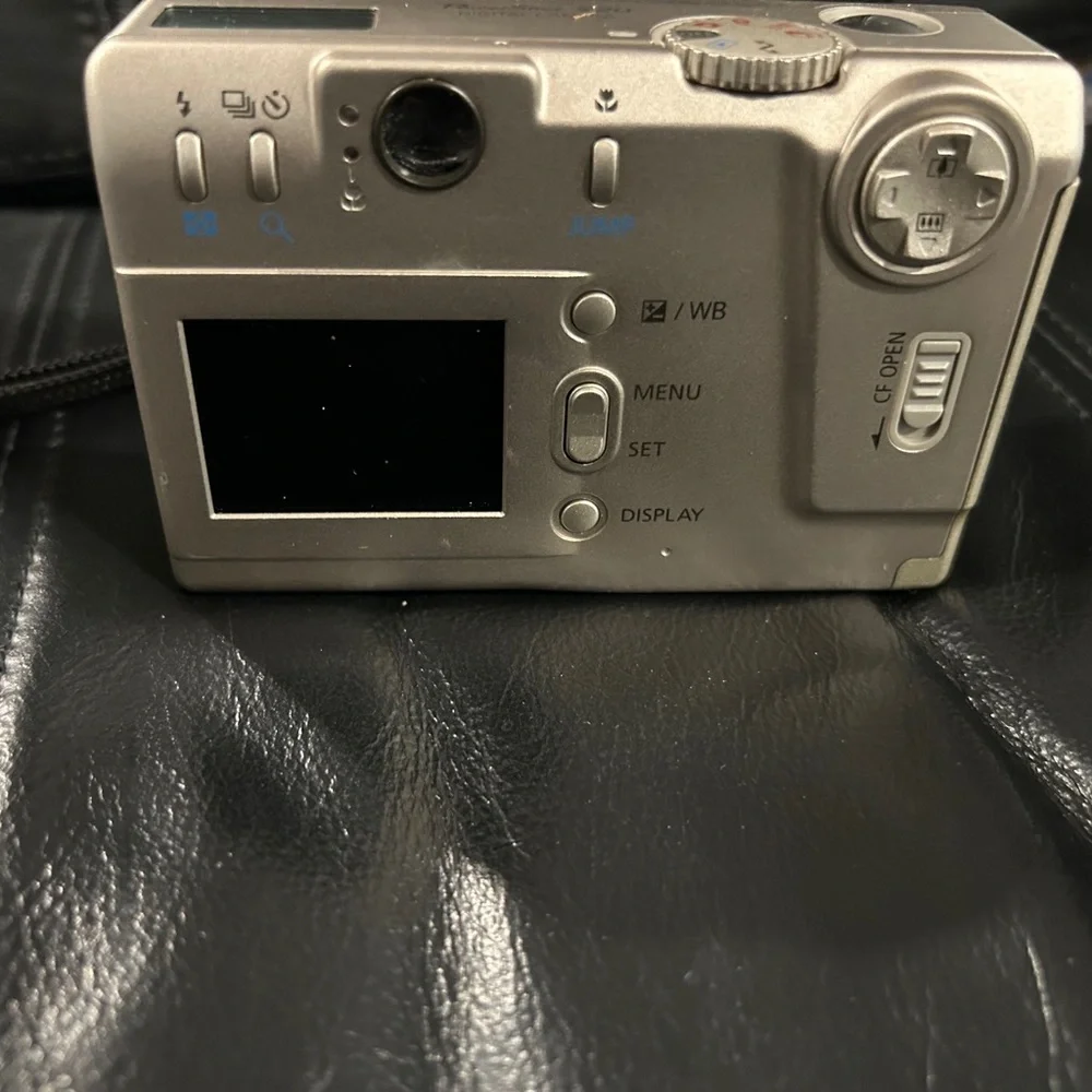 Canon powershot s20